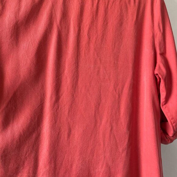 Soft Surroundings Womens Red Roll Tab Sleeve V-Neck Side Slit Blouse Top Size L - Picture 12 of 12